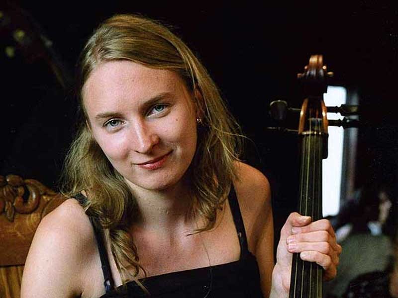 Marie-Elisabeth HECKER